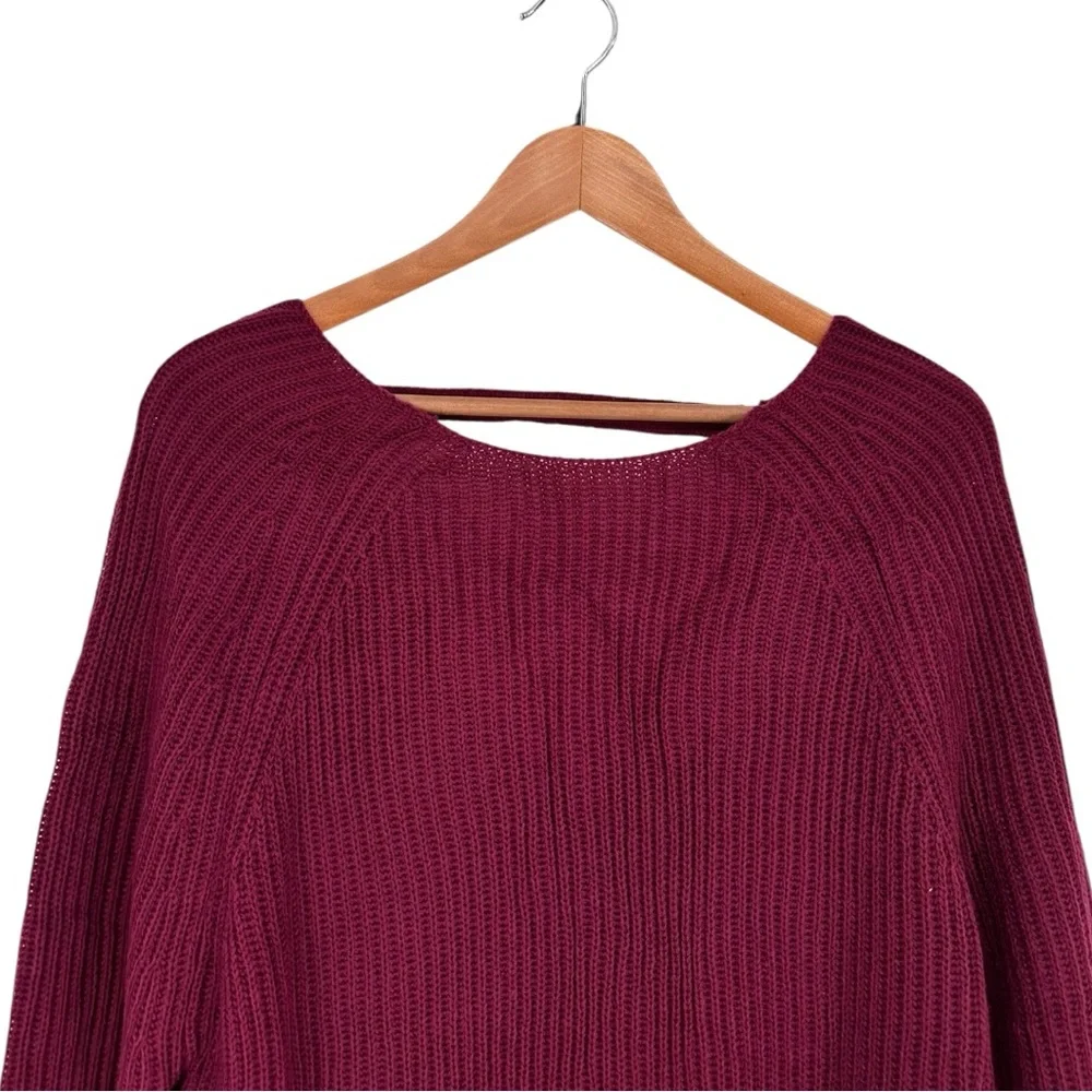 Hayden LA Burgundy Knit Sweater size 1X Flared Cuff Long Sleeve NWT Back Cutout